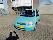 Toyota Yaris - 1.3-16V VVT-i Sol