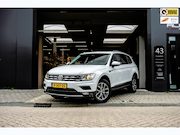 Volkswagen Tiguan - 2.0 TDI 4Motion Highline Business R|Pano|Dyna-Audio|Massage|