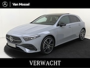 Mercedes-Benz A-klasse - 250 e 140 Year Edition / Panoramadak / Sfeerverlichting / 19