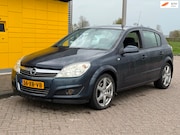 Opel Astra - 1.6 Temptation 5Drs Bj 2007 AIRCO Navigatie Koppaking lek