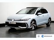 Volkswagen Golf - 1.5 eHybrid GTE 272PK | Achteruitrijcamera | Head-up display