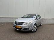 Opel Corsa - 1.2-16V Cosmo - WEINIG KM! - Airco / Cruise / PDC / Elektr.