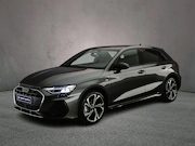 Audi A3 - Sportback 40 TFSI e S edition | Panoramadak | Camera | Adapt