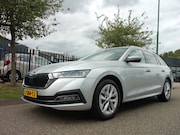 Skoda Octavia - Combi 1.0 TSI 110pk Business Edition Plus Trekhaak Apple Car
