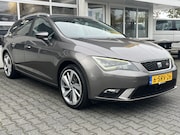 Seat Leon - 1.2 TSI DSG Automaat Style Business ACC Trekhaak afneembaar