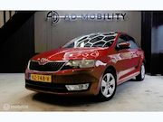 Skoda Rapid - Spaceback 1.2 TSI JOY Pano, Camera, Stoelverw