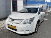 Toyota Avensis - Wagon 1.8 VVTi Business start niet lekke koppakking