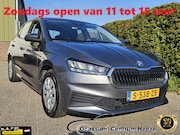 Skoda Fabia - 1.0 TSI AUT! Carplay! Apk 5-2027! VAKANTIEGELD WEKEN