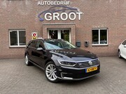 Volkswagen Passat - 1.4 TSI GTE Connected Series Plus