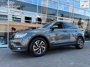 Volkswagen Tiguan - 2.0 TSI 4Motion Highline Business R
