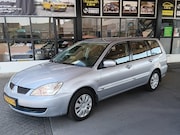 Mitsubishi Lancer - 1.6 Inform