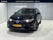 Toyota Auris - 1.8 Hybrid Volcano Edition | All season banden met 17'' velg