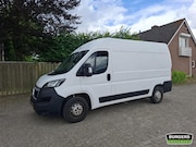Peugeot Boxer - 2.2 BlueHDi 120 L2H2 Premium