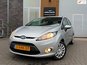Ford Fiesta - 1.4 Titanium| Automaat | Nwe apk | Goed onderhouden |