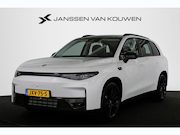 Leapmotor C10 - Design REEV 28.4 kWh