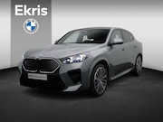 BMW iX2 - eDrive20 M Sportpakket pro | Innovation Pack | Panoramadak |