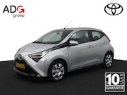 Toyota Aygo - 1.0 VVT-i x-play | Groot scherm multimedia | Airco | Parkeer