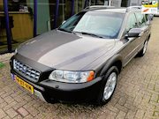 Volvo XC70 - 2.5 T Momentum AWD Automaat BTW / Youngtimer