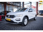 Volkswagen T-Roc - 1.5 TSI Sport| Automaat | Adapt. cuise | Trekhaak | Multifun