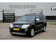 Mitsubishi Pajero - 3.2 DI-D Instyle Side Window Van / Leer / Stoelverwarming /