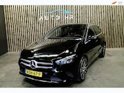 Mercedes-Benz B-klasse - 180 Automaat|Navi|19''AMG|Achteruitrijcamera|LED|