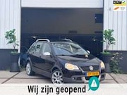 Volkswagen CrossPolo - 1.4-16V Cross|PANO|CARPLAY|ELEK.RAMEN|AIRCO|BOEKJE