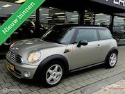 MINI Cooper - 3-Deurs 1.6 D Chili Panorama/Automaat/Unieke NAP kmstand