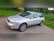 Audi A4 - 1.8 5V Advance clima rs