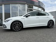 Volkswagen Golf - 1.5 e-TSI Style 150 PK dsg
