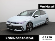 Volkswagen Golf - 1.5 eHybrid GTE 272 PK | SoH 100% | Panoramadak | 18 Inch Ca