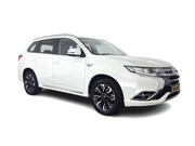 Mitsubishi Outlander - 2.0 PHEV Executive Edition AWD (Plug-In) (INCL-BTW) Aut. *LE