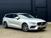 Volvo V60 - 2.0 T5 Momentum Pro 2020 | 250PK | Camera | Led | AppleCarpl