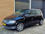 Volkswagen Fox - 1.2 Trendline 15" Stuurbekrachtiging Dealeronderhouden