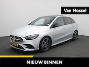 Mercedes-Benz B-klasse - 180 AMG Line | Automaat | Schuifdak | Sfeerverlichting | Sto