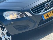 Volvo V60 - 1.6 T3 Kinetic- Savile Grey Metallic - NAV - Cruise - Climat