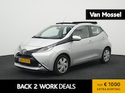 Toyota Aygo - 1.0 VVT-i x-wave SCHUIFDAK | ACHTERUITRIJCAMERA | NAVIGATIE