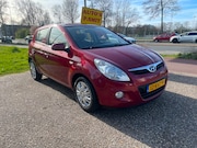 Hyundai i20 - 1.4i DynamicVersion AIRCO