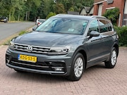 Volkswagen Tiguan - 2.0 TSI 4Motion Highline Business R