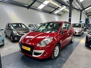 Renault Scénic - 2.0 Privilege