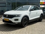 Volkswagen T-Roc - 1.5 TSI Black-Style/BEATS/DODEHOEK/PDC/DIGITAL DASH/TREKHAAK