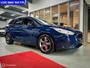 Ford Focus - Wagon 1.0 TURBO AIRCO PDC STOELVER. VELGENNW NIEUW DISTRIBUT