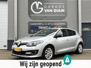 Renault Mégane - 1.2 TCe Limited 116PK Trekhaak, Navi, Clima, Cruise, Isofix,