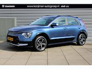 Kia Niro - 1.6 GDi Hybrid DynamicLine AUTOMAAT Navigatie / Trekhaak