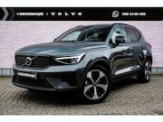 Volvo XC40 - 2.0 B4 Plus Dark | Trekhaak | Lichtmetalen Velgen 19 inch |