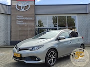 Toyota Auris - 1.8 Hybrid DYNAMIC ULTIMATE STOELVERW KEYLESS 17'' LM-VELGEN
