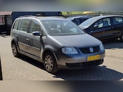 Volkswagen Touran - 1.6-16V FSI Business APK 17-4-2027 I Airco I Meeneemprijs I