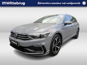 Volkswagen Passat - Variant 1.4 TSI 218pk PHEV GTE DSG Automaat Panoramadak / 18