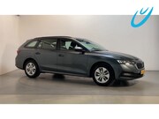 Skoda Octavia - Combi 1.0 e-TSI DSG Business Edition Parkeersensoren Navigat