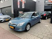 Hyundai i30 - 1.6i Dynamic 2e Eigenaar Trekhaak Airco NAP APK
