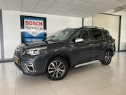Subaru Forester - 2.0i e-BOXER Luxury Trekhaak / Winterwielen / vol opties
